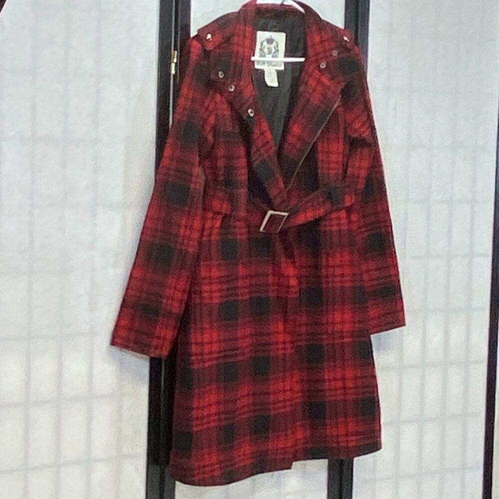 BB Dakota Plaid Wool Blend Long Trench Coat Red Black M Belted Full Zip Hi Neck - Picture 3 of 11